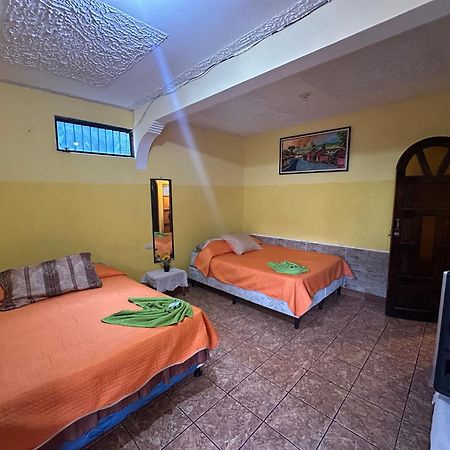 Hospedaje Gonzalez San Pedro La Laguna Zewnętrze zdjęcie