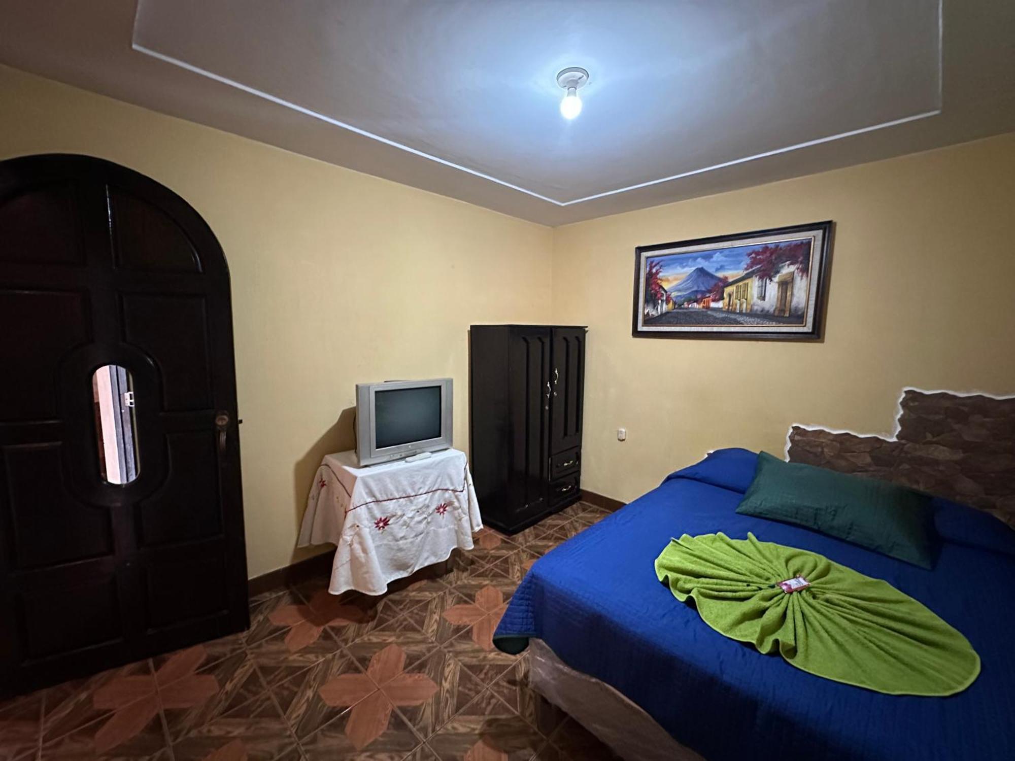 Hospedaje Gonzalez San Pedro La Laguna Zewnętrze zdjęcie